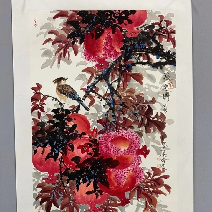 手绘作品等多种形式进行