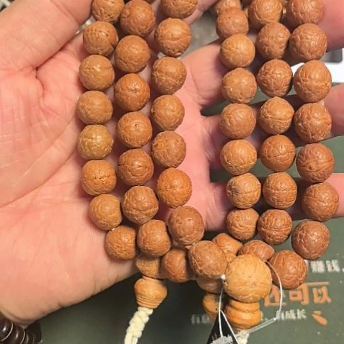 凤眼菩提把件凤眼菩提手把件，12左右尺寸，精挑细选