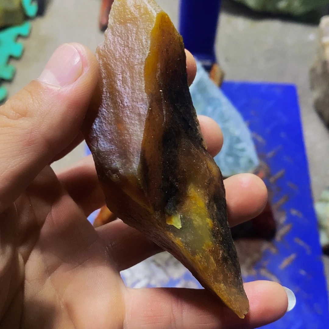 岫玉未镶嵌珠宝奇石无*