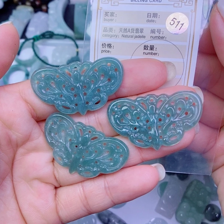 翡翠未镶嵌颈饰Y***一吊坠