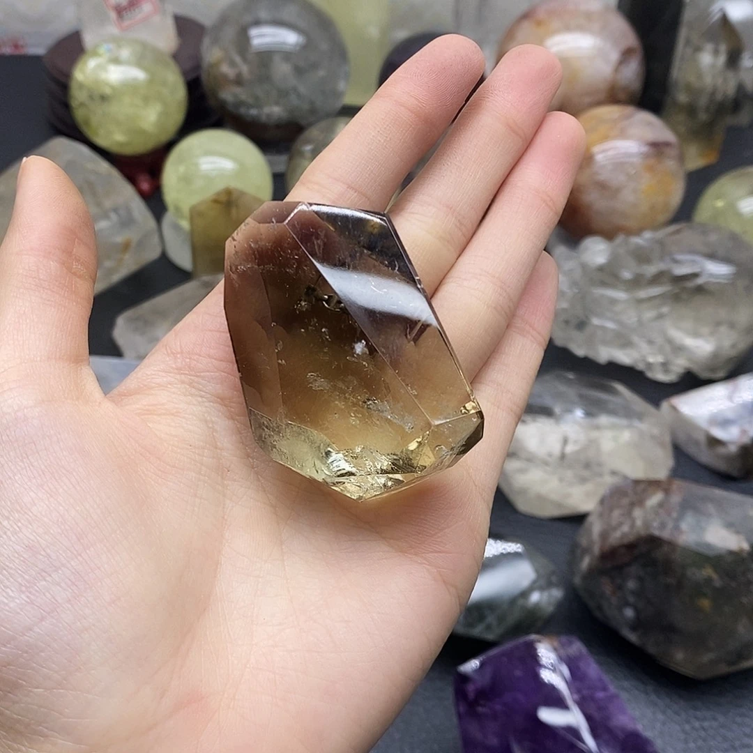 水晶未镶嵌珠宝半成品171水晶石