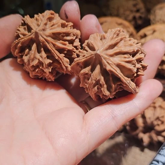 文玩核桃吊坠38三楞