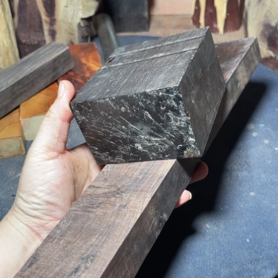 东非黑黄檀（紫光檀）洋****a