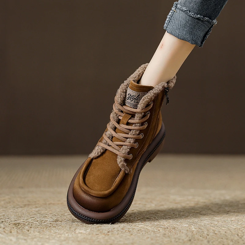 冬季毛茸茸民族风牛皮雪地靴棕色马丁靴女2024新款复古棉鞋女加绒