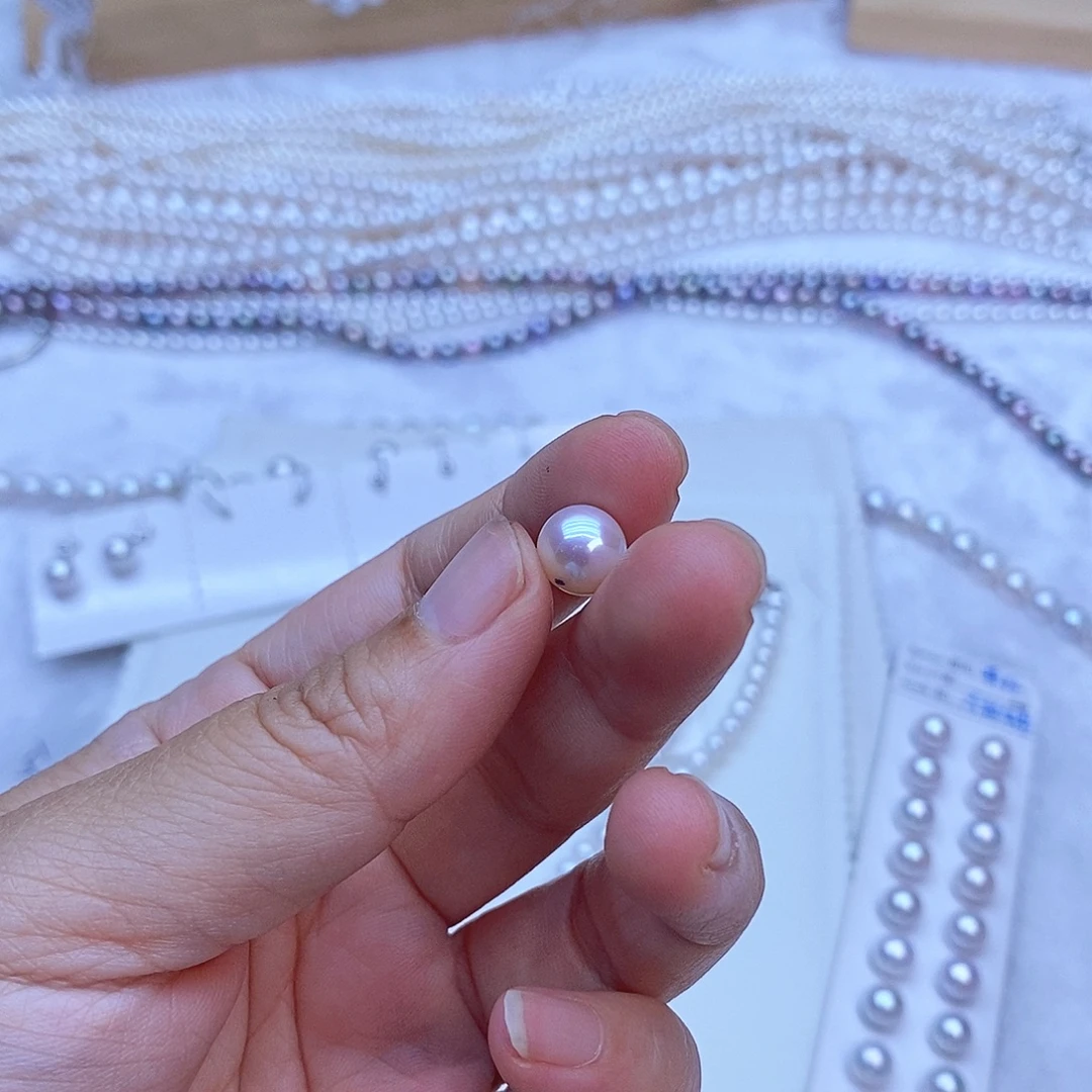 奶***鱿颈饰未镶嵌淡水珍珠