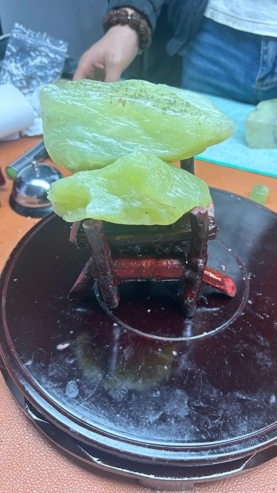 天然岫玉原石多样性发货101