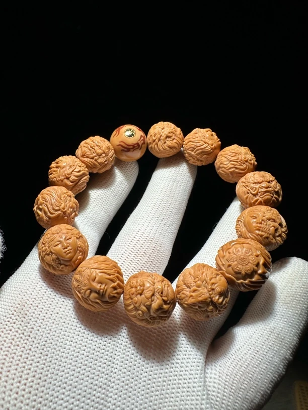 密宗财神猴头核桃雕刻男女同款文玩手串