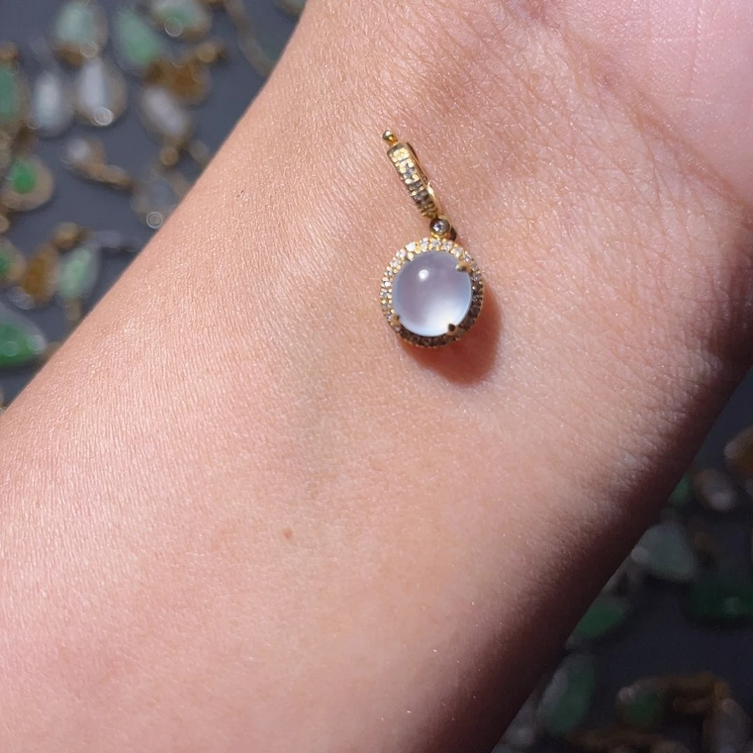 吊坠(不含链)18K金镶嵌翡翠