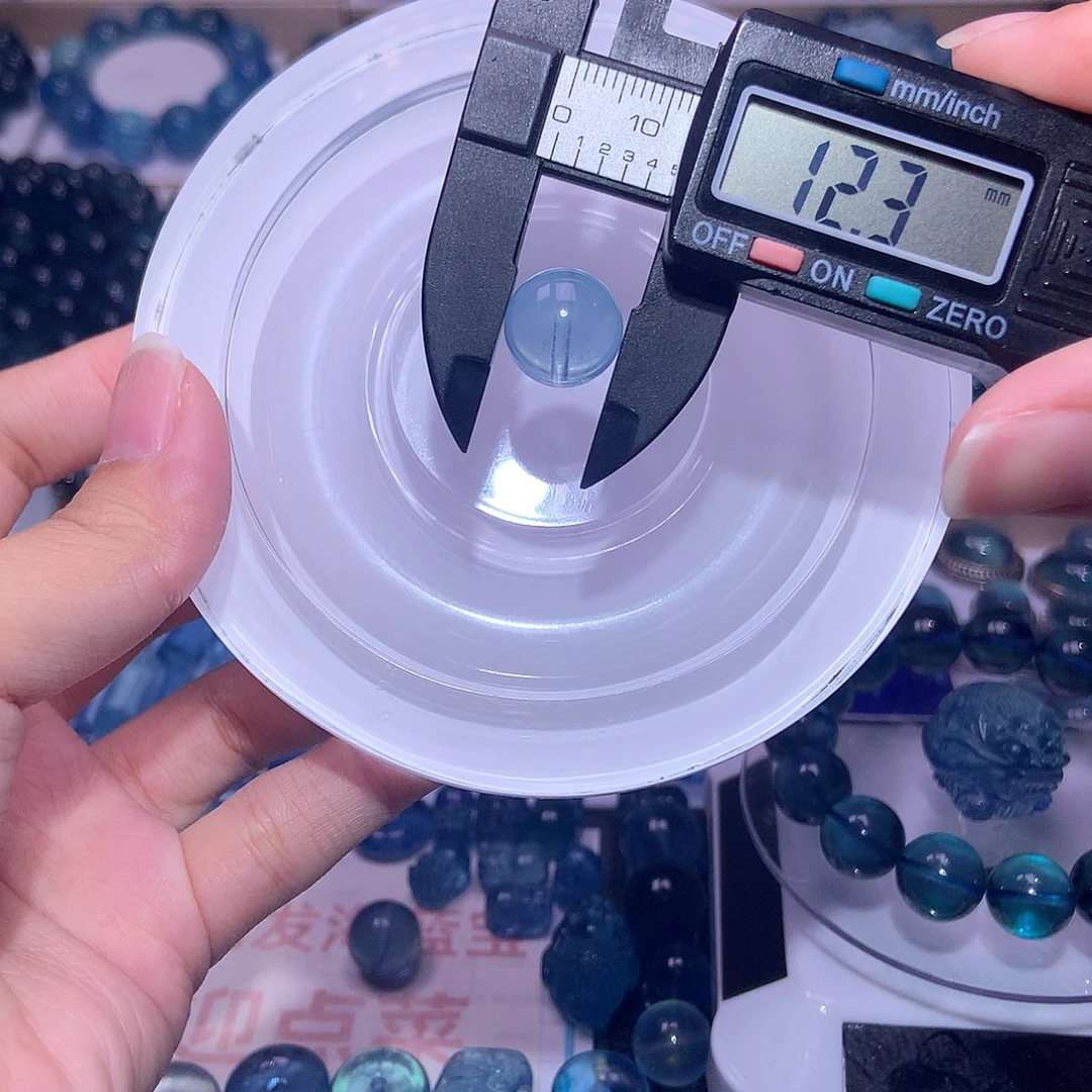 未镶嵌手串水晶海蓝宝单珠12mm 价格70元