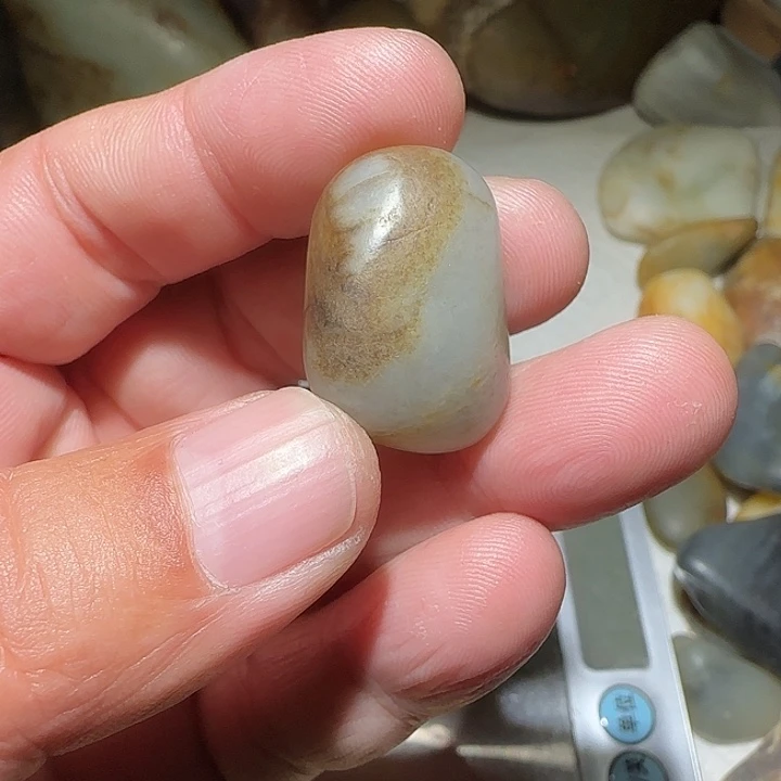 和田玉（子料）未镶嵌颈饰