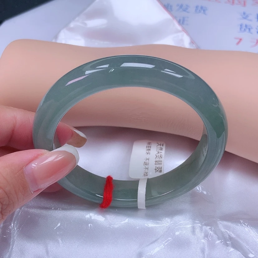 【闪购商品】未镶嵌手镯翡翠5455