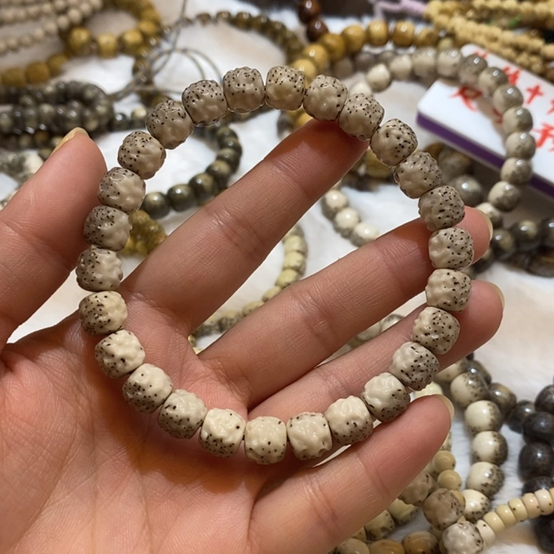 吊坠星月菩提海南