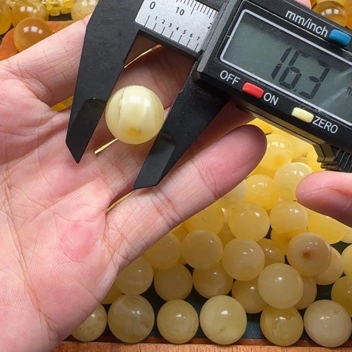 蜜蜡未镶嵌珠宝奇石天然442