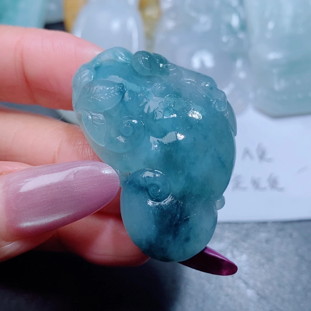 定制翡翠未镶嵌吊坠