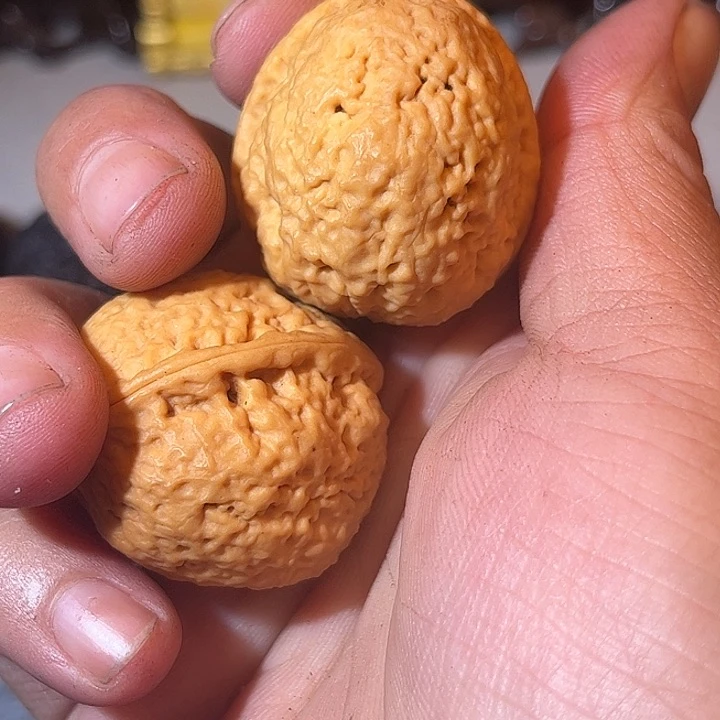 文玩核桃吊坠滇西70