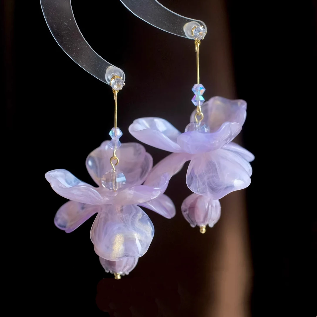 铜合金耳饰 超仙紫色晕染立体铃兰花朵氛围感夸张气质耳环耳饰女