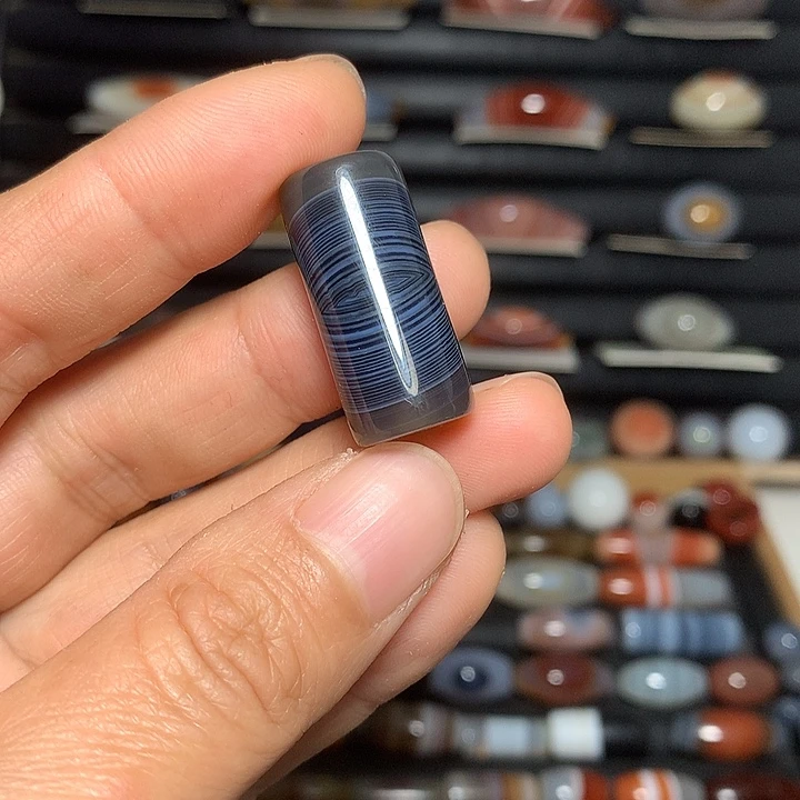 玛瑙/玉髓合金颈饰