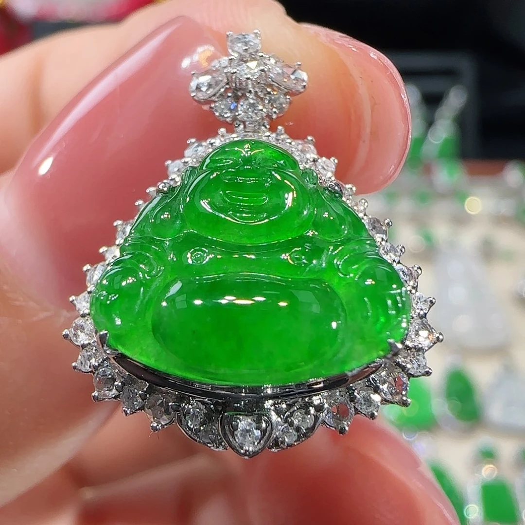 翡翠吊坠(不含链)18K金镶嵌