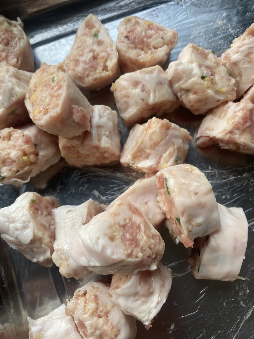 莆田特产仙游鸡卷酒席菜品猪网油包裹美食仙游小吃鸡种鸡圆