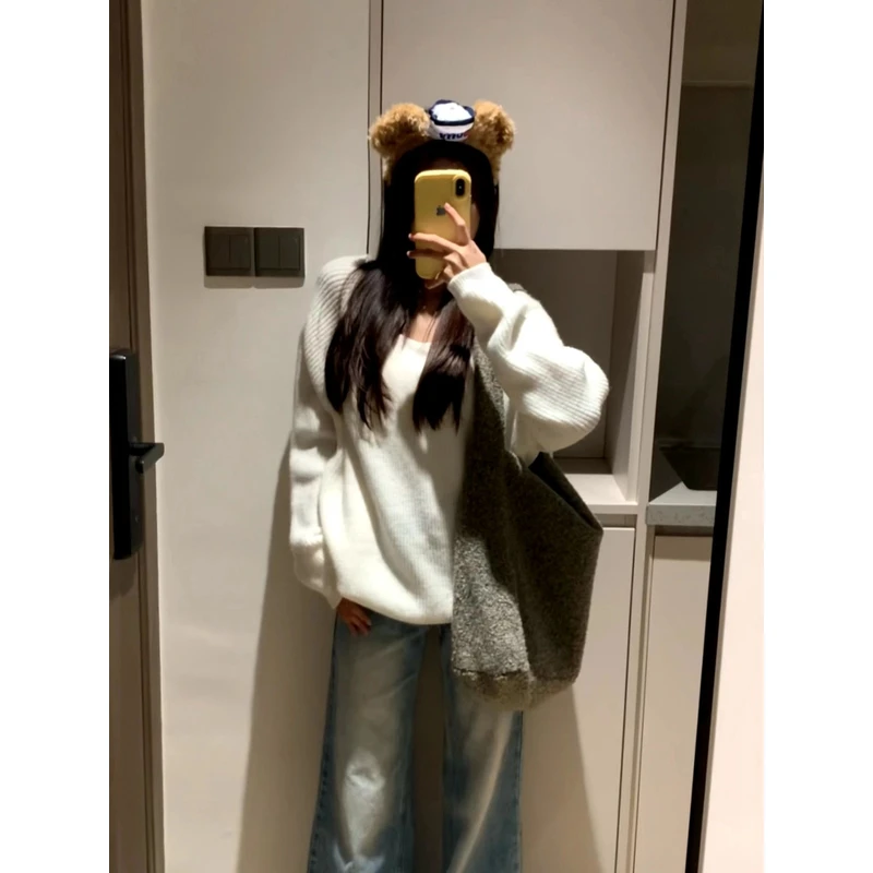 2024秋冬新款黑色V领毛衣女慵懒风洋气别致立领针织上衣