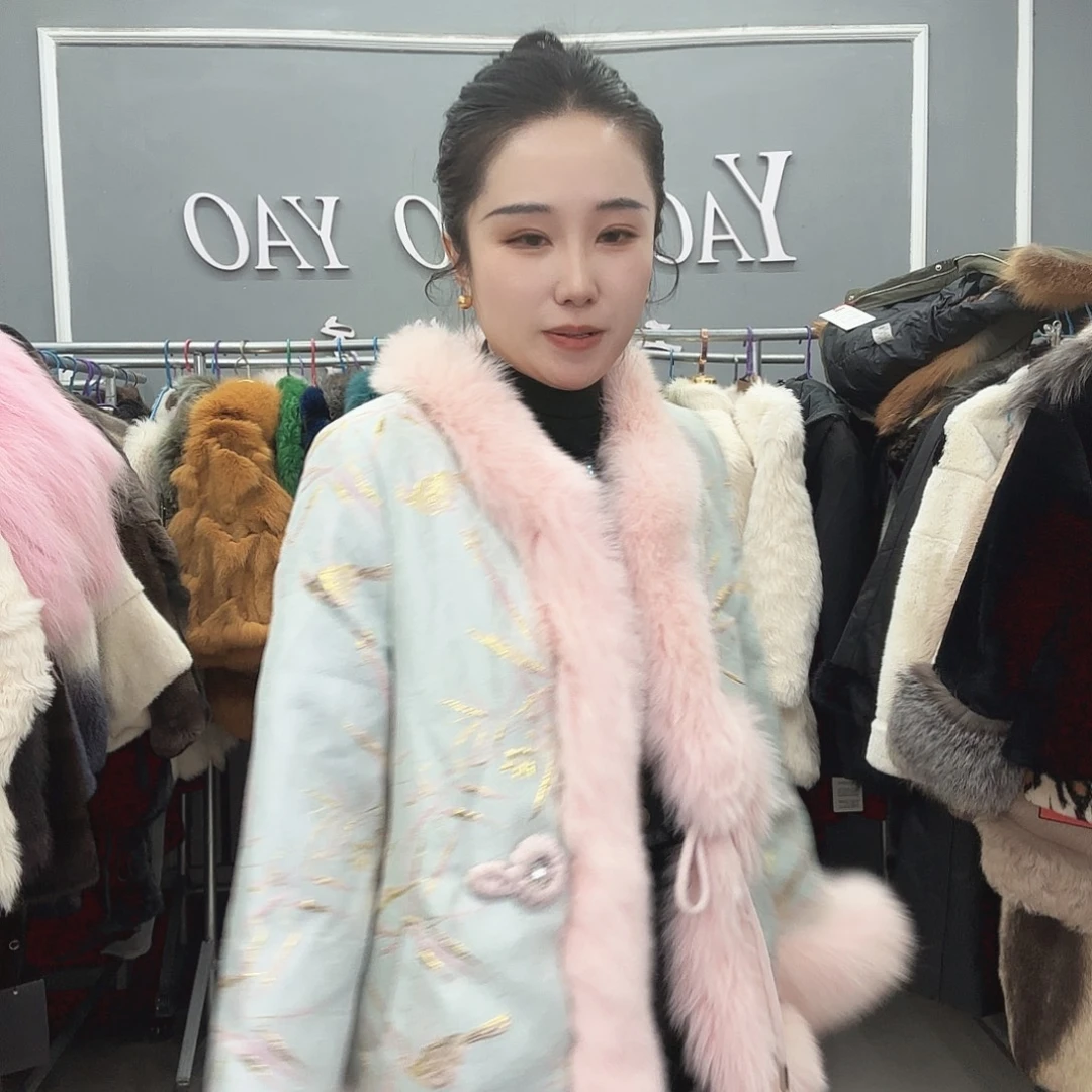 姚小妖家高端皮草
