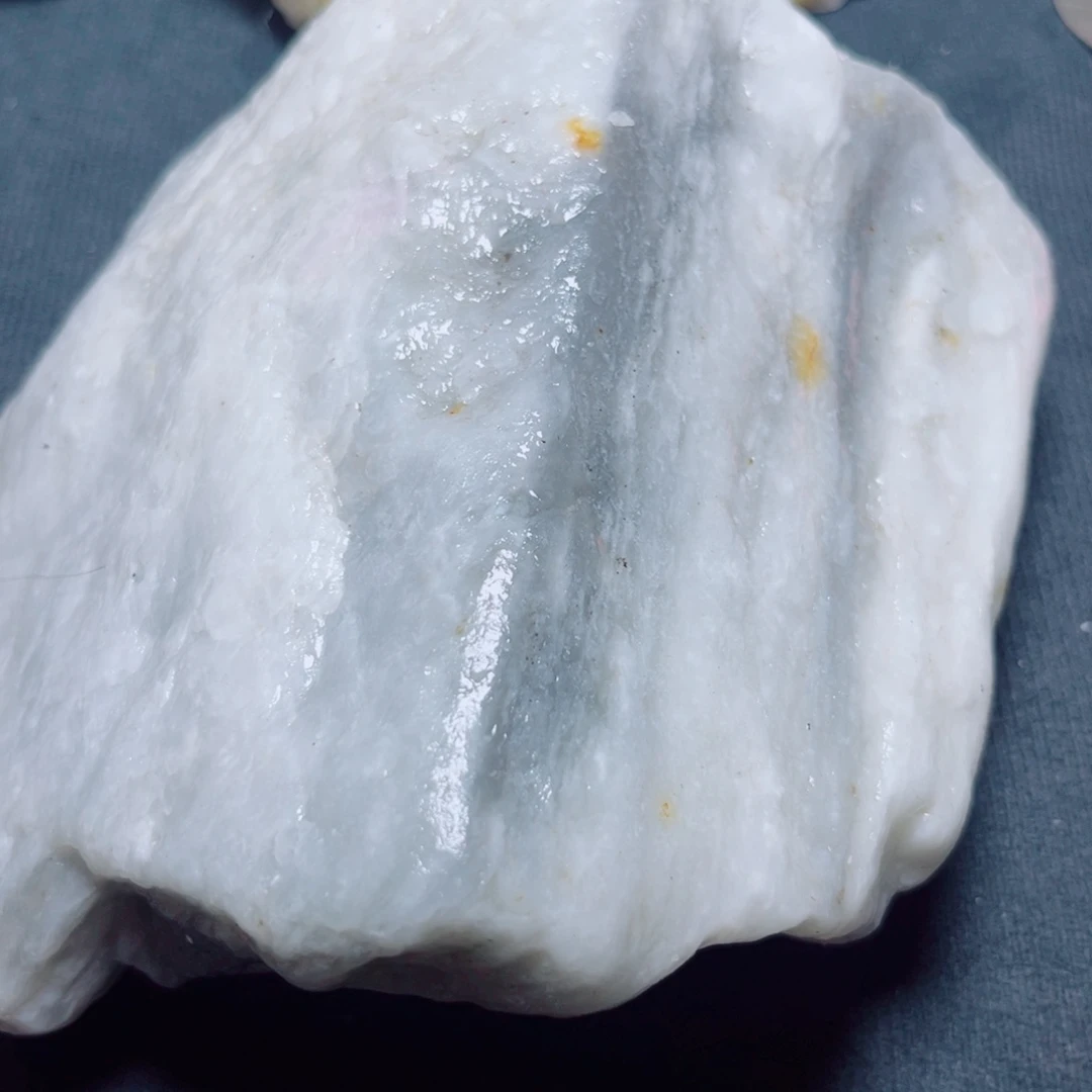 未镶嵌和田玉珠宝奇石