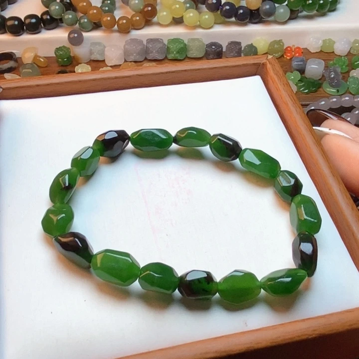 和田玉未镶嵌手链