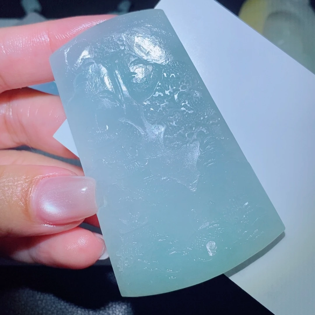 定制翡翠未镶嵌吊坠