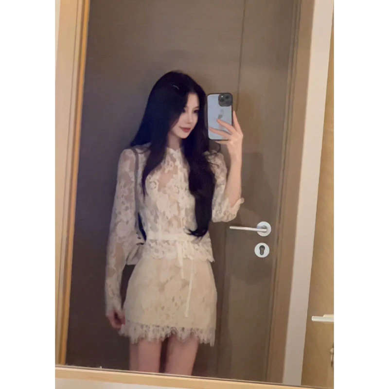 2025秋季新款白色法式蕾丝上衣女长袖衬衫+高腰纯欲蕾丝半裙套装