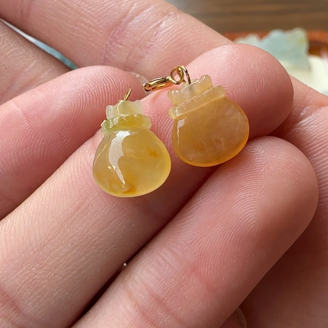 定制翡翠未镶嵌圆镶嵌费用