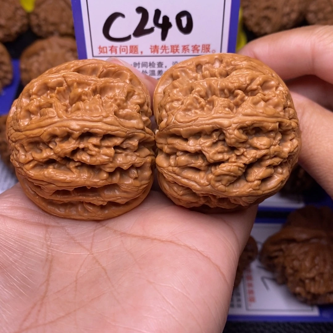 文玩核桃把件47粗筋c240