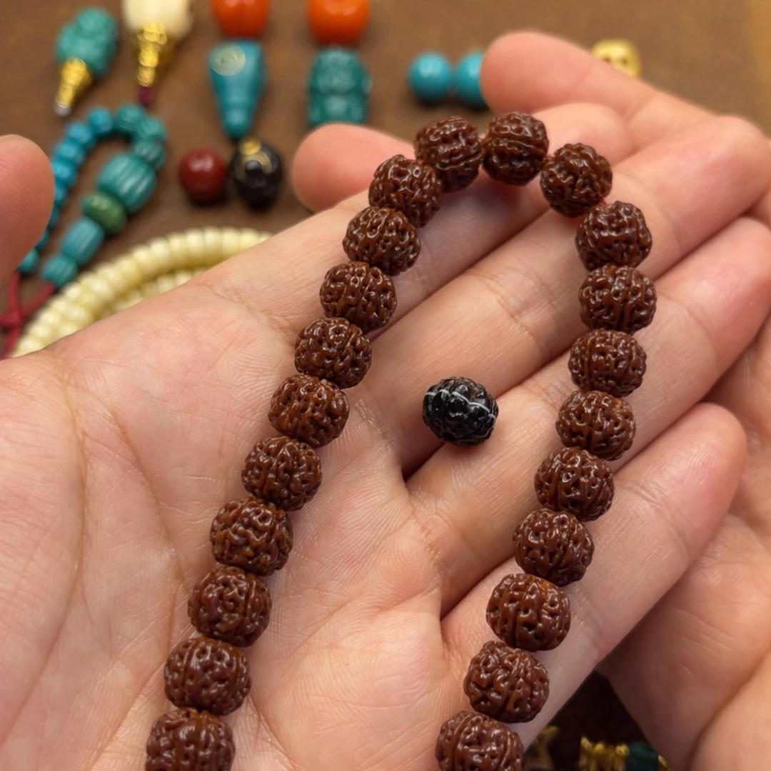 【闪购商品】小叶紫檀手串/手链西***?