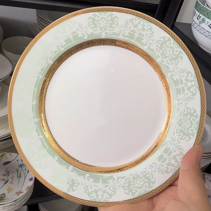 初***&新骨瓷默认微瑕，4个绿色平盘7.5英寸