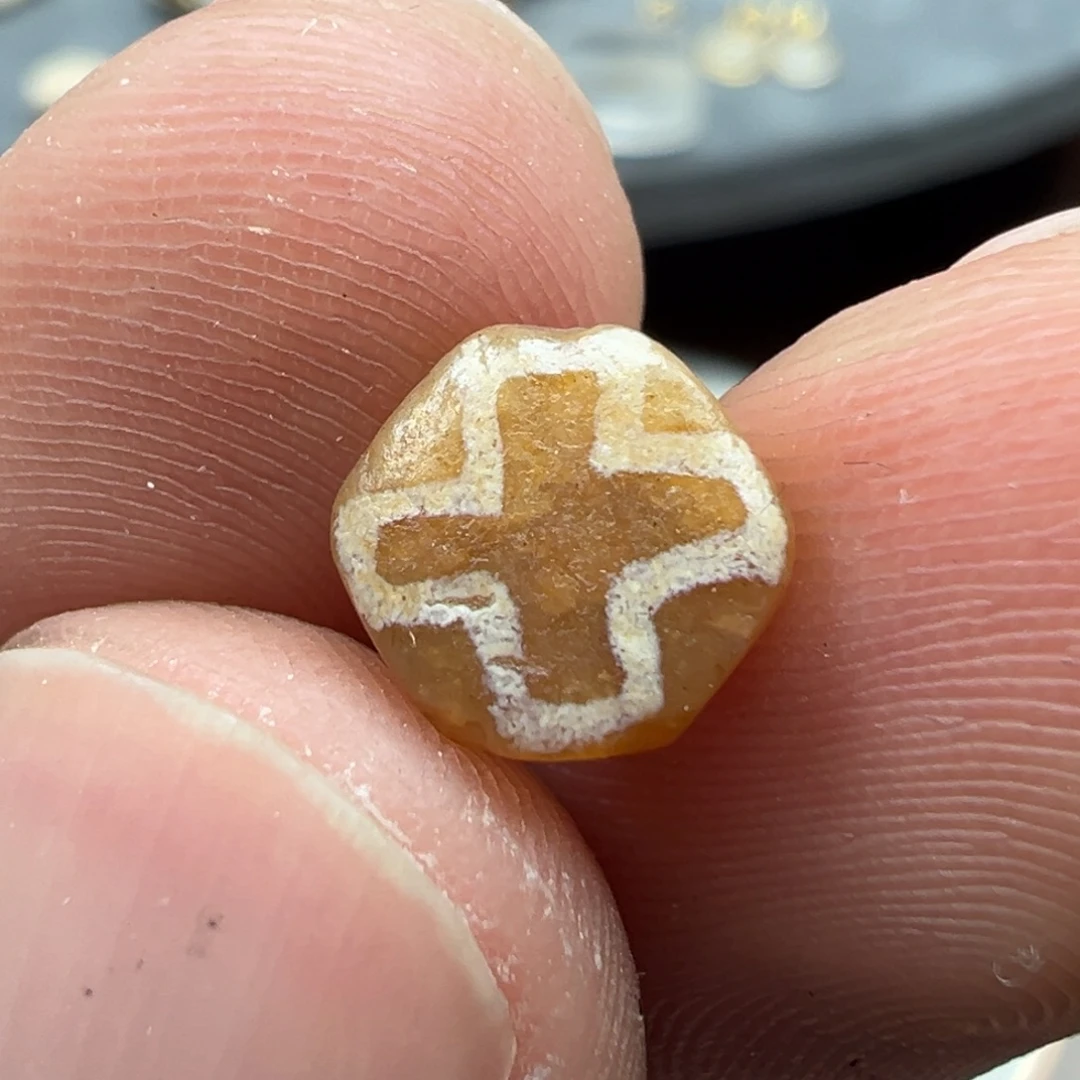 玛瑙/玉髓未镶嵌珠宝半成品x7.5×3.8