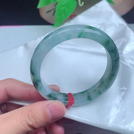 翡翠手镯未镶嵌正圈79