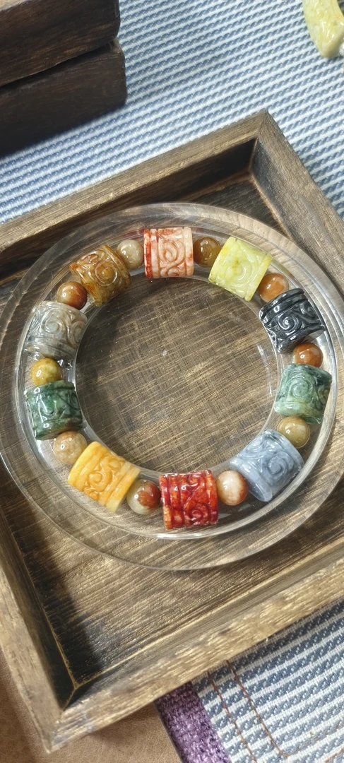 特色雕刻桶珠多宝手串