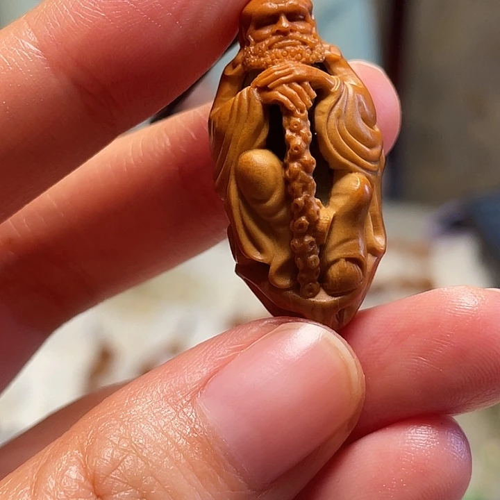 橄榄核吊坠橄榄核