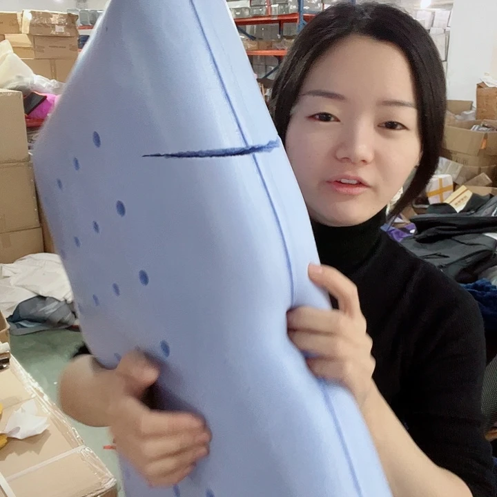 蓝色单人记忆棉枕头破啦啦啦啦