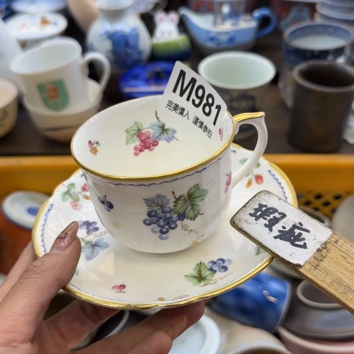 瓷片平**0哈哈哈哈哈哈姐姐