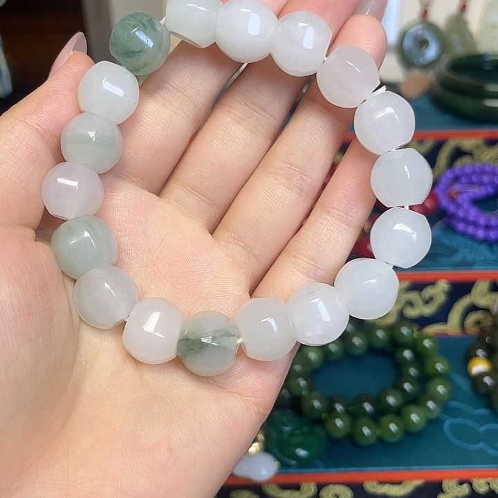 未镶嵌独山玉手链