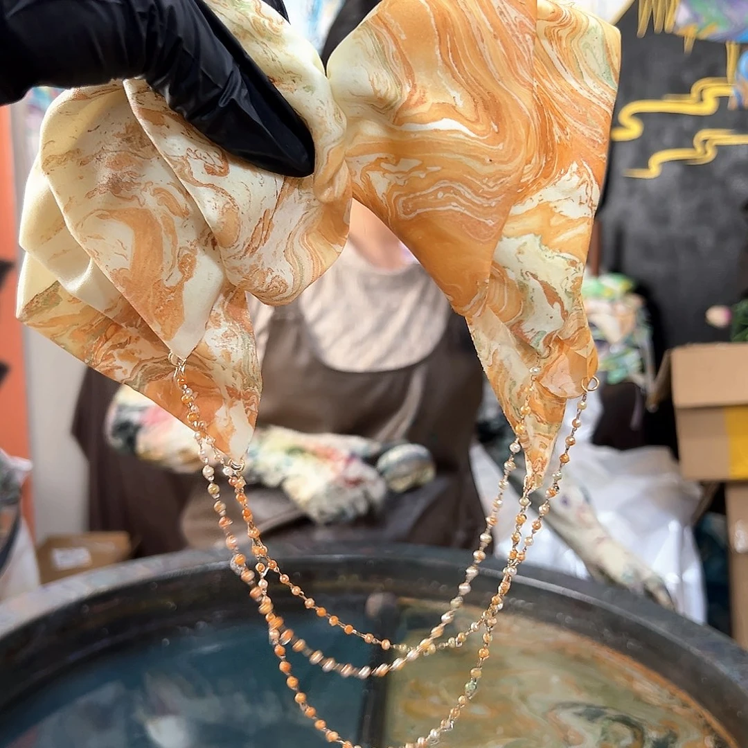 553大蝴蝶一字夹凌霄花