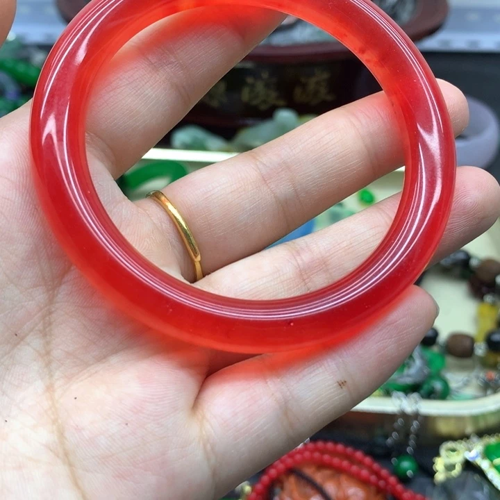 翡翠未镶嵌颈饰吊坠