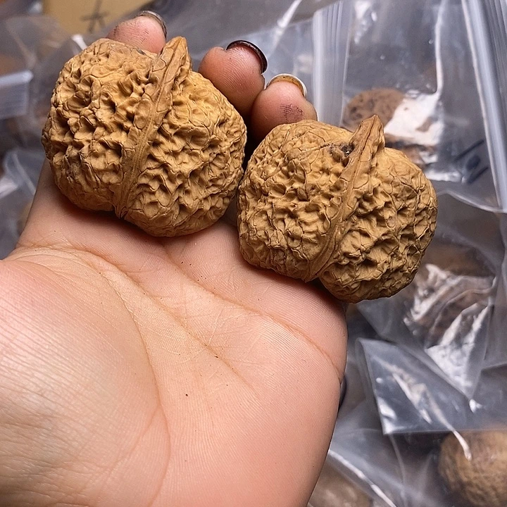 文玩核桃把件    143