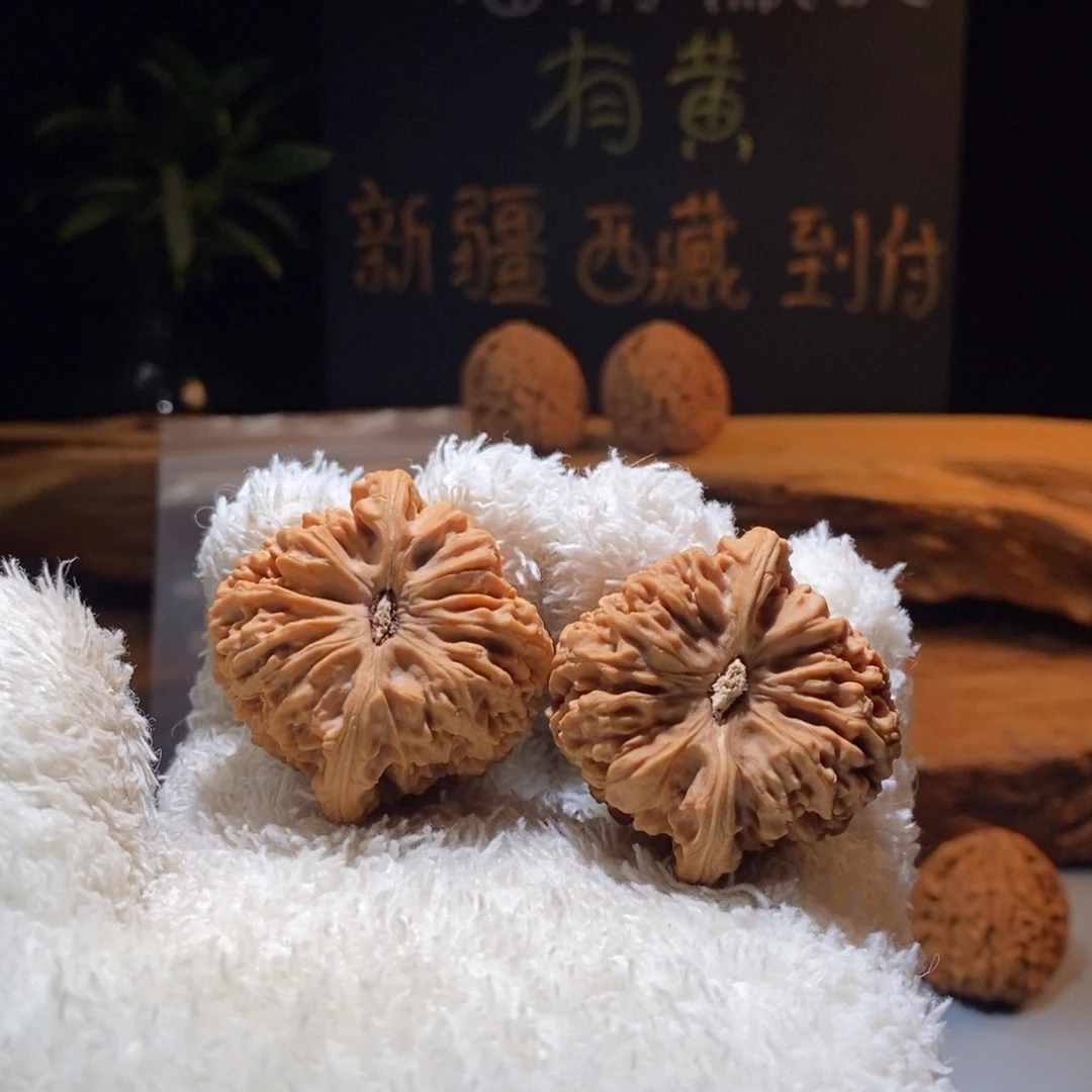 9***k文玩核桃吊坠哈哈