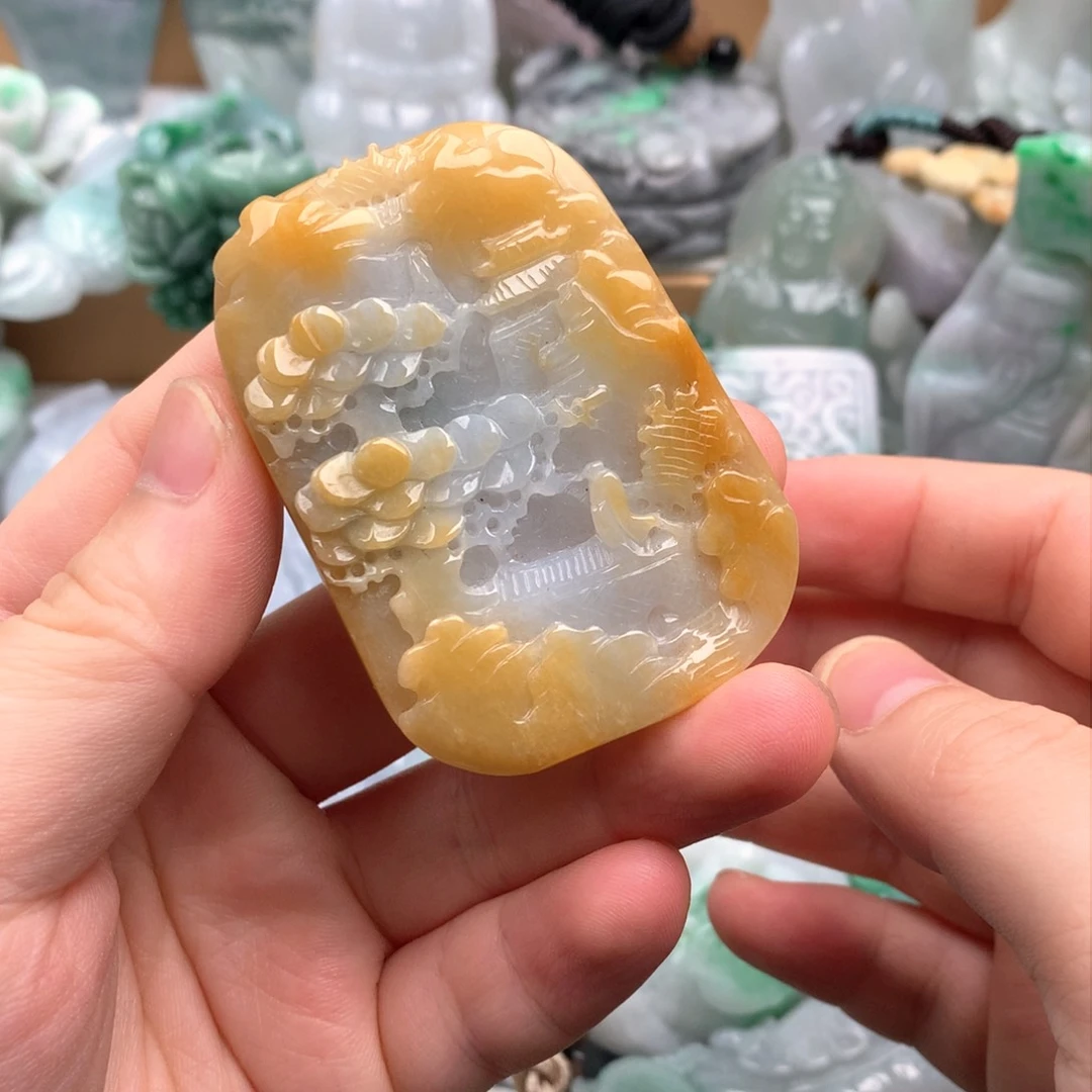 吊坠(不含链)未镶嵌翡翠