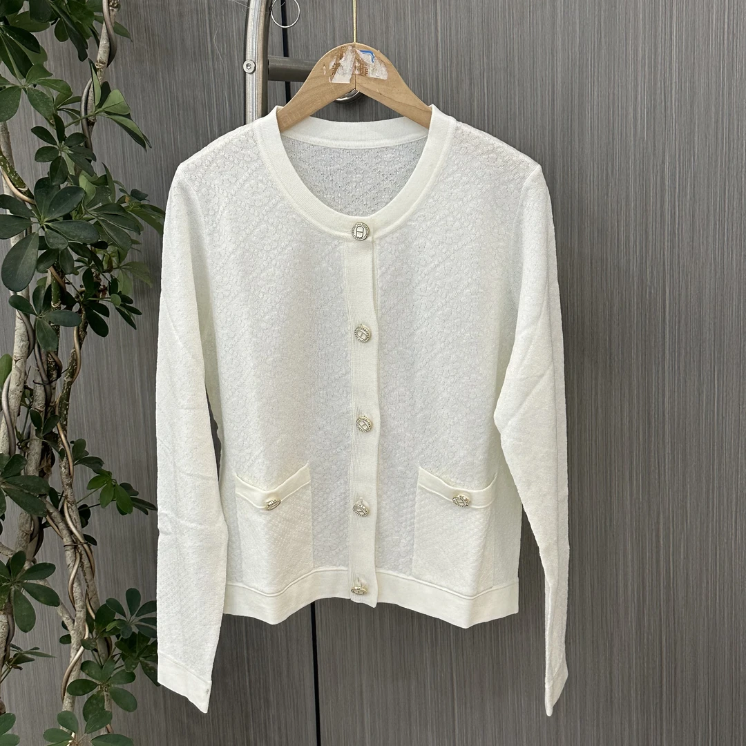 《妞妞》新款休闲小香风圆领针织开衫019071