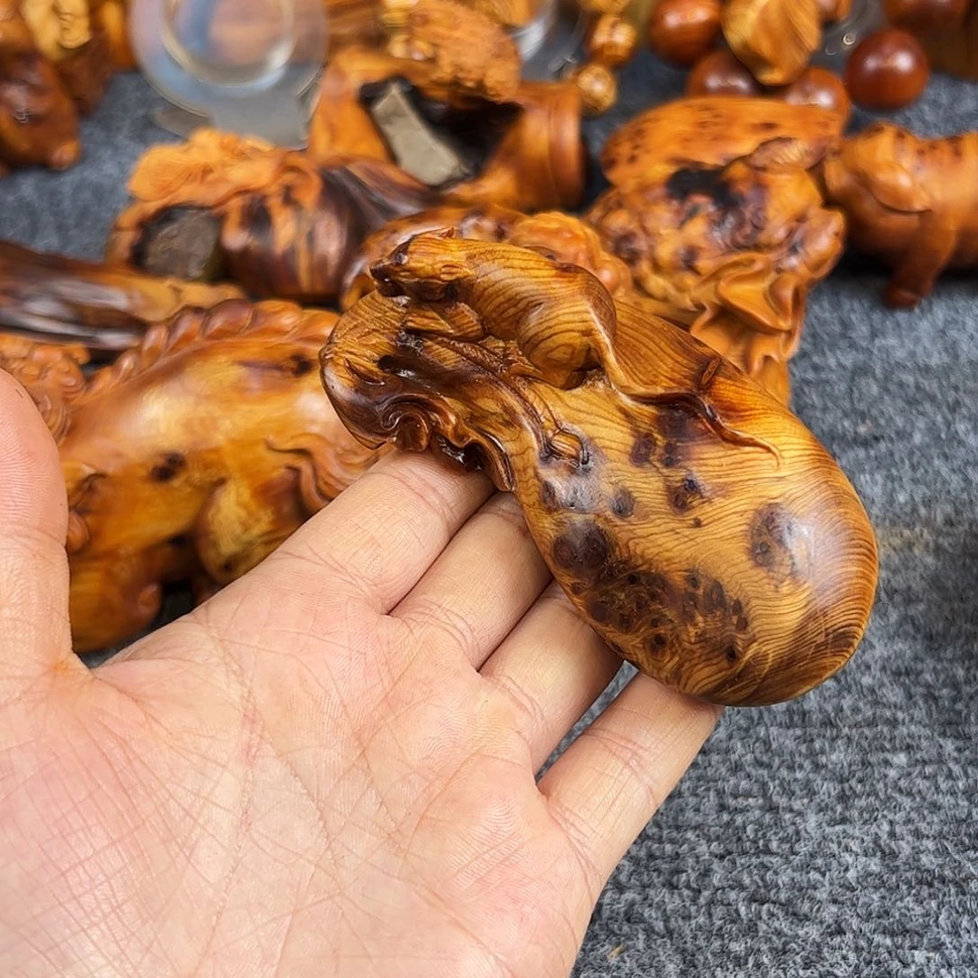 柏木纯****！太行崖柏坨子玉化瘤疤