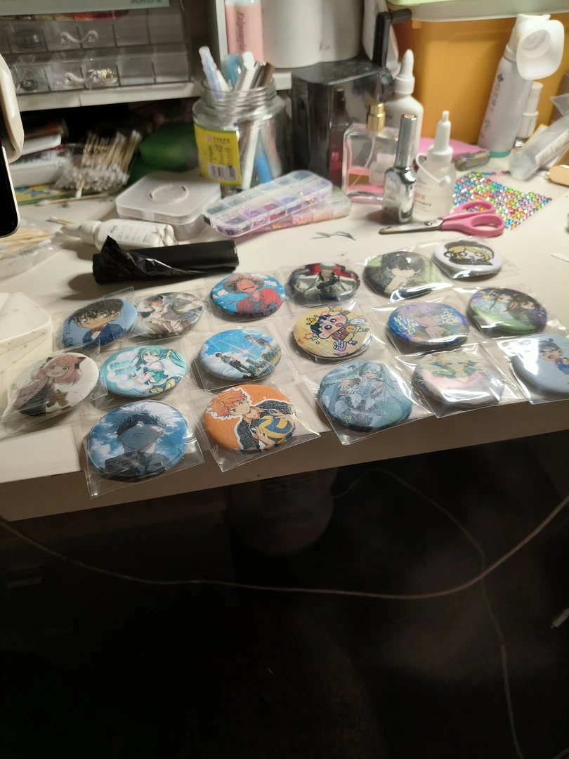 可以放在包包上的动漫周边