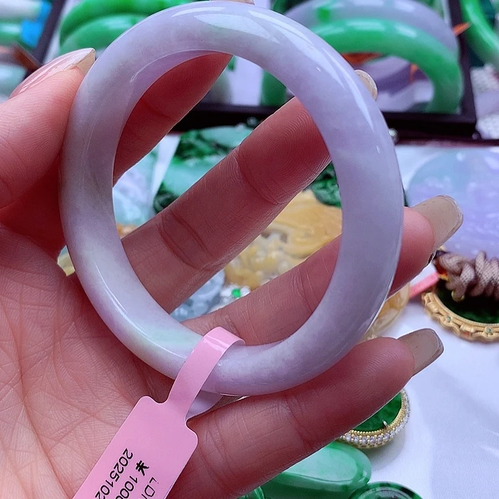 翡翠未镶嵌手镯翡翠