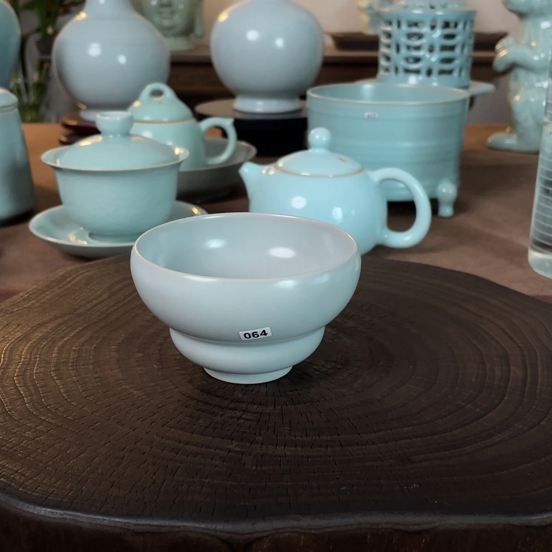 瓷微瑕简包月白葫芦杯原矿汝瓷当代